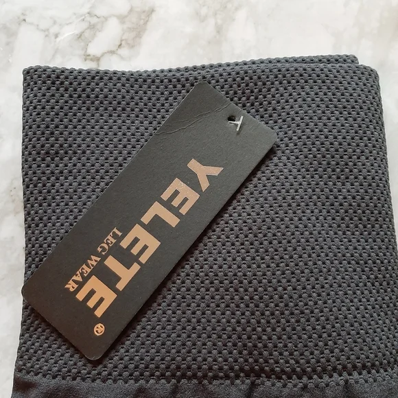 LAST 1! PLUS Tummy Control Leggings - Picture 6 of 6